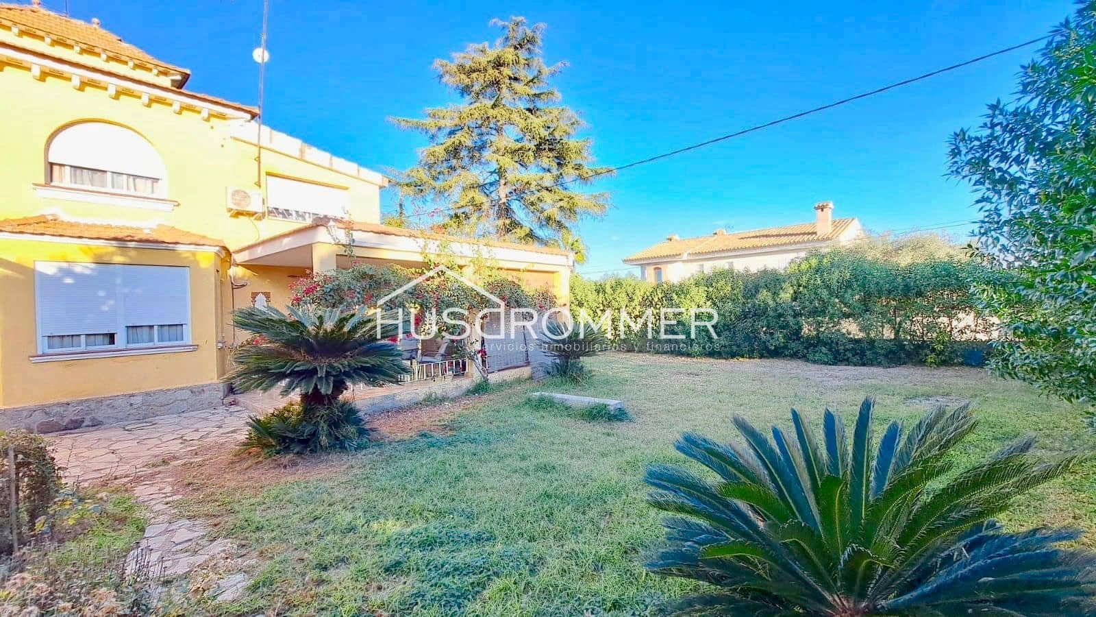 4 soveværelse Villa til salg i Vila-real med garage - € 358.500 (Ref: 8419151)