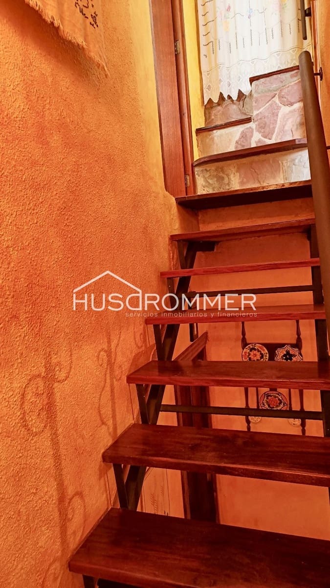 5 soveværelse Villa til salg i L'Alcudia de Veo - € 160.000 (Ref: 8419159)