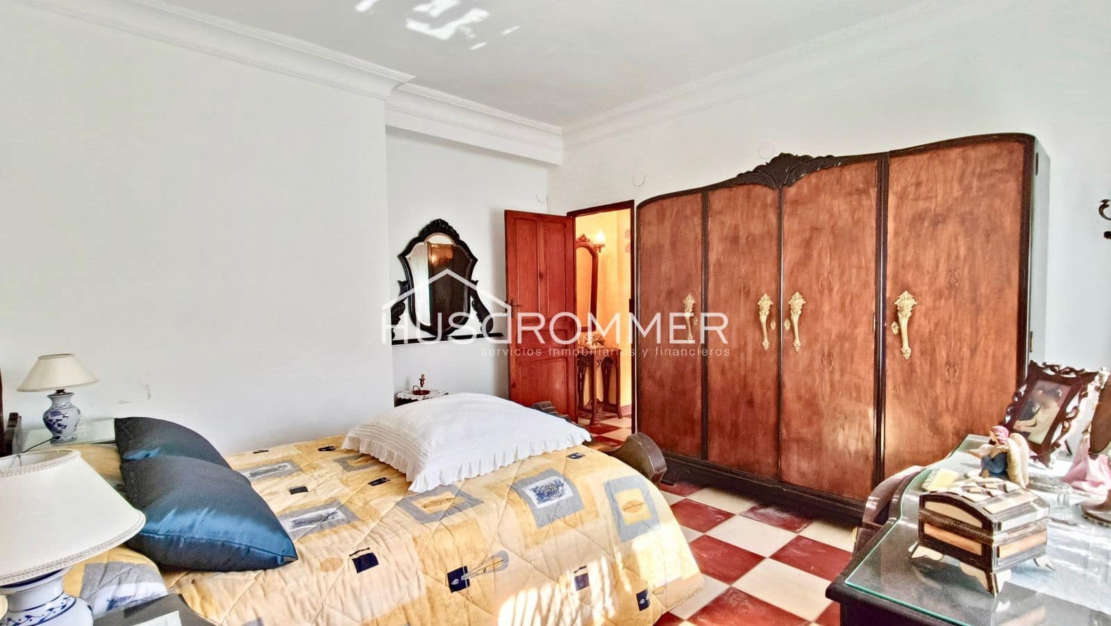 5 soveværelse Villa til salg i L'Alcudia de Veo - € 160.000 (Ref: 8419159)