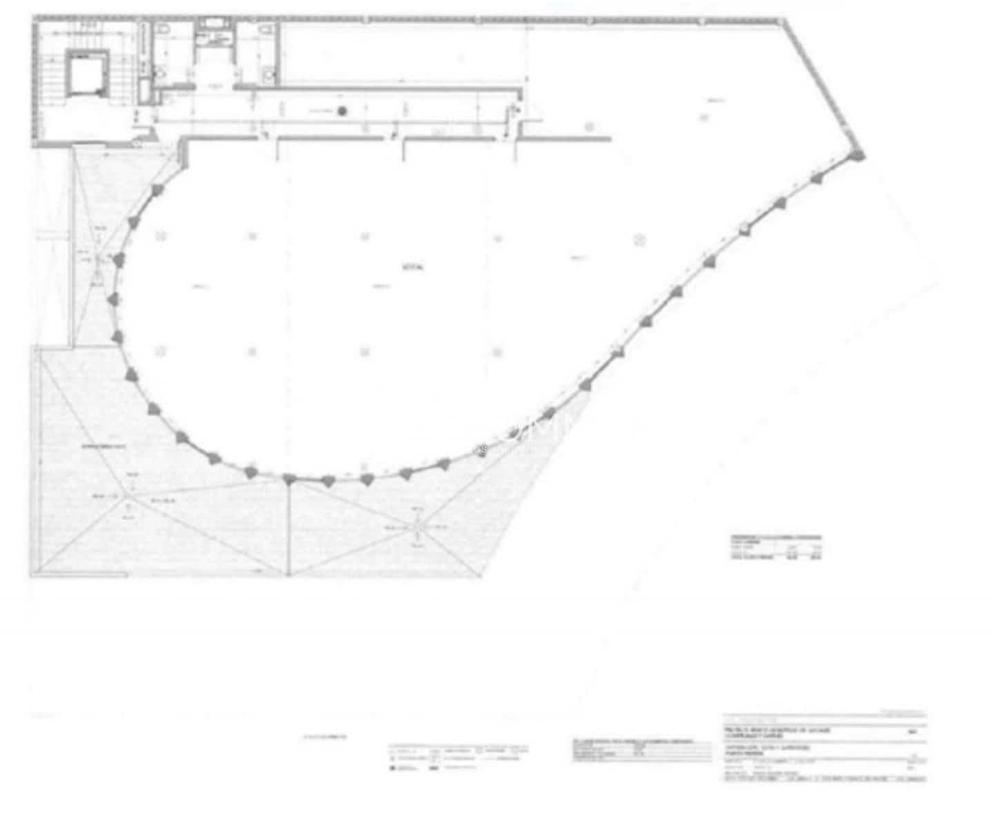 Commercial for sale in La Vall d'Uixo - € 1,250,000 (Ref: 8425901)