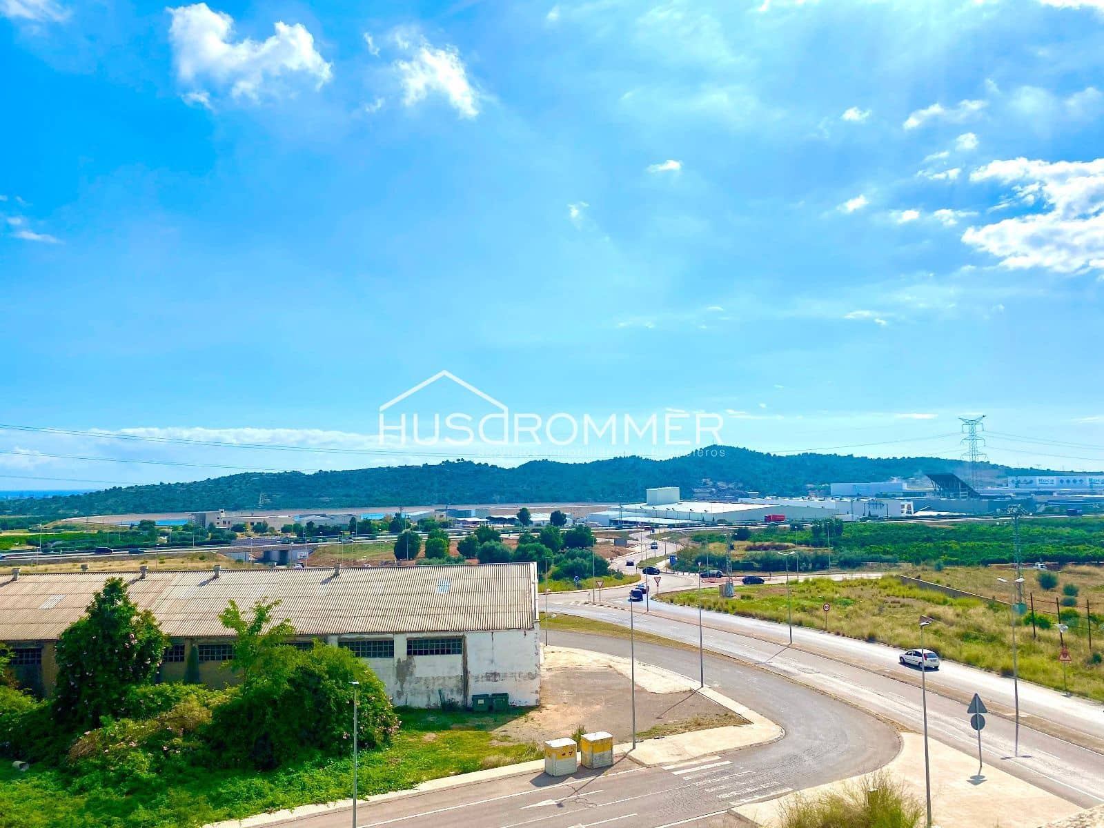 Commercial for sale in La Vall d'Uixo - € 1,250,000 (Ref: 8425901)