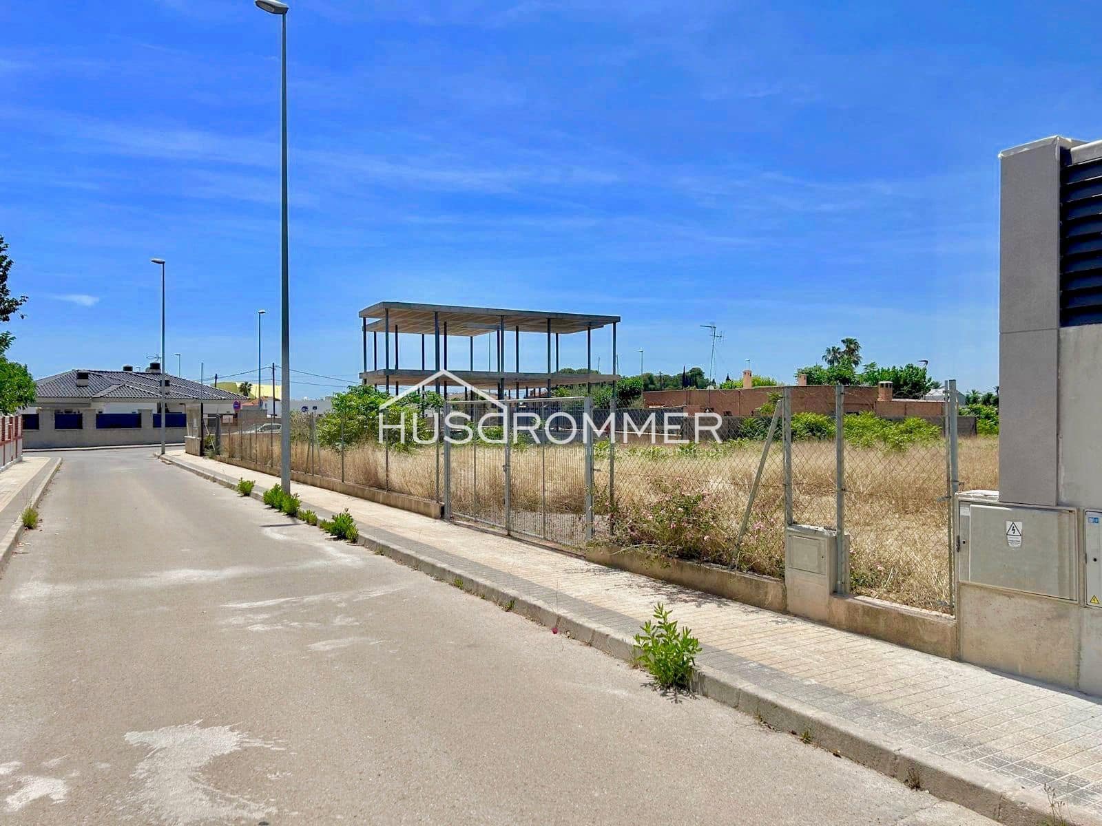 Building Plot for sale in Vila-real - € 1,300,000 (Ref: 8425906)