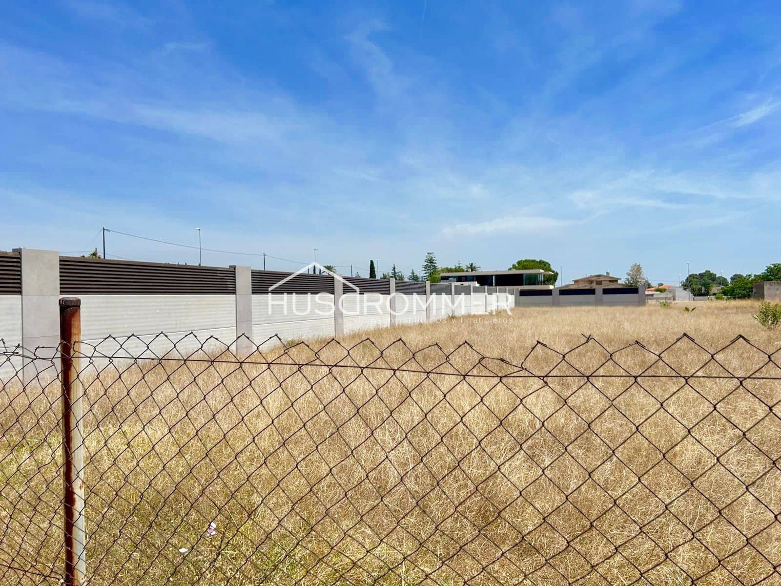 Building Plot for sale in Vila-real - € 1,300,000 (Ref: 8425906)