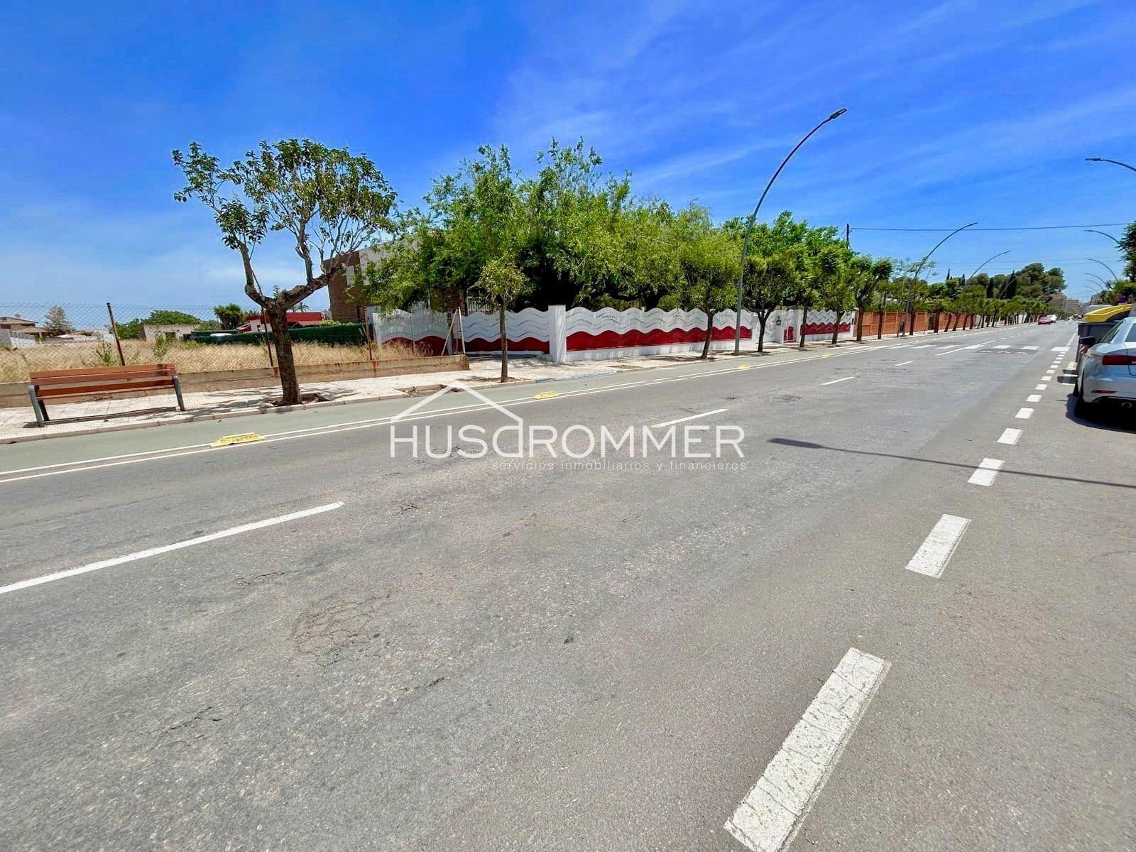 Building Plot for sale in Vila-real - € 1,300,000 (Ref: 8425906)