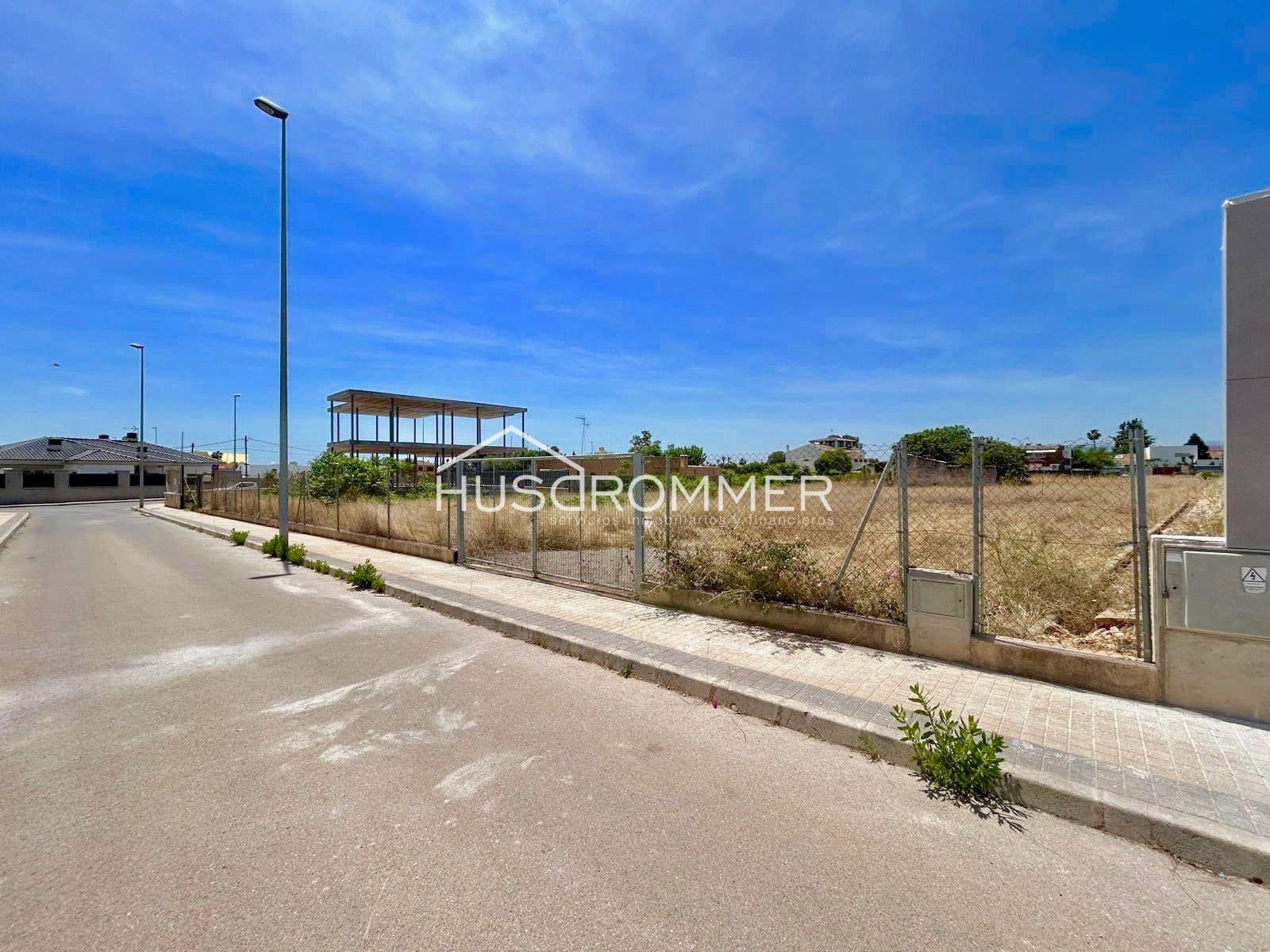 Building Plot for sale in Vila-real - € 1,300,000 (Ref: 8425906)