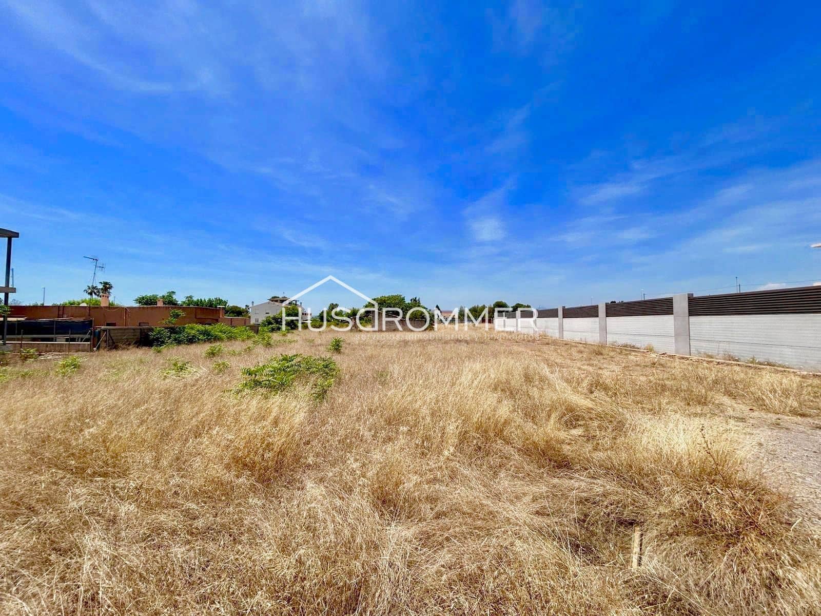 Building Plot for sale in Vila-real - € 1,300,000 (Ref: 8425906)