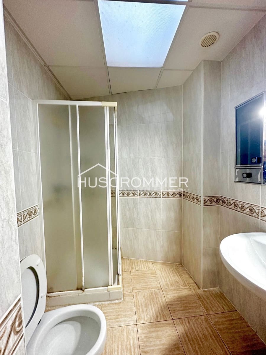 4 soveværelse Villa til salg i Vila-real med garage - € 245.000 (Ref: 8446267)