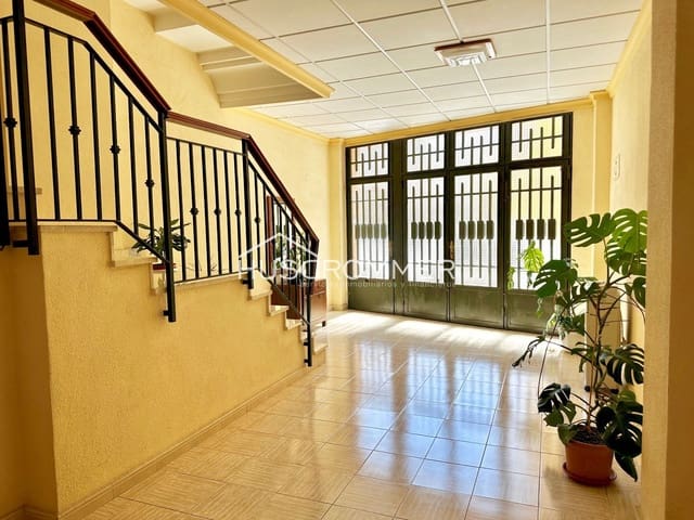 4 soverom Villa til salgs i Vila-real med garasje - € 245 000 (Ref: 8446267)