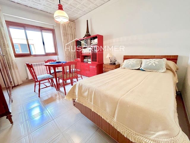 4 soveværelse Villa til salg i Vila-real med garage - € 400.000 (Ref: 8499679)