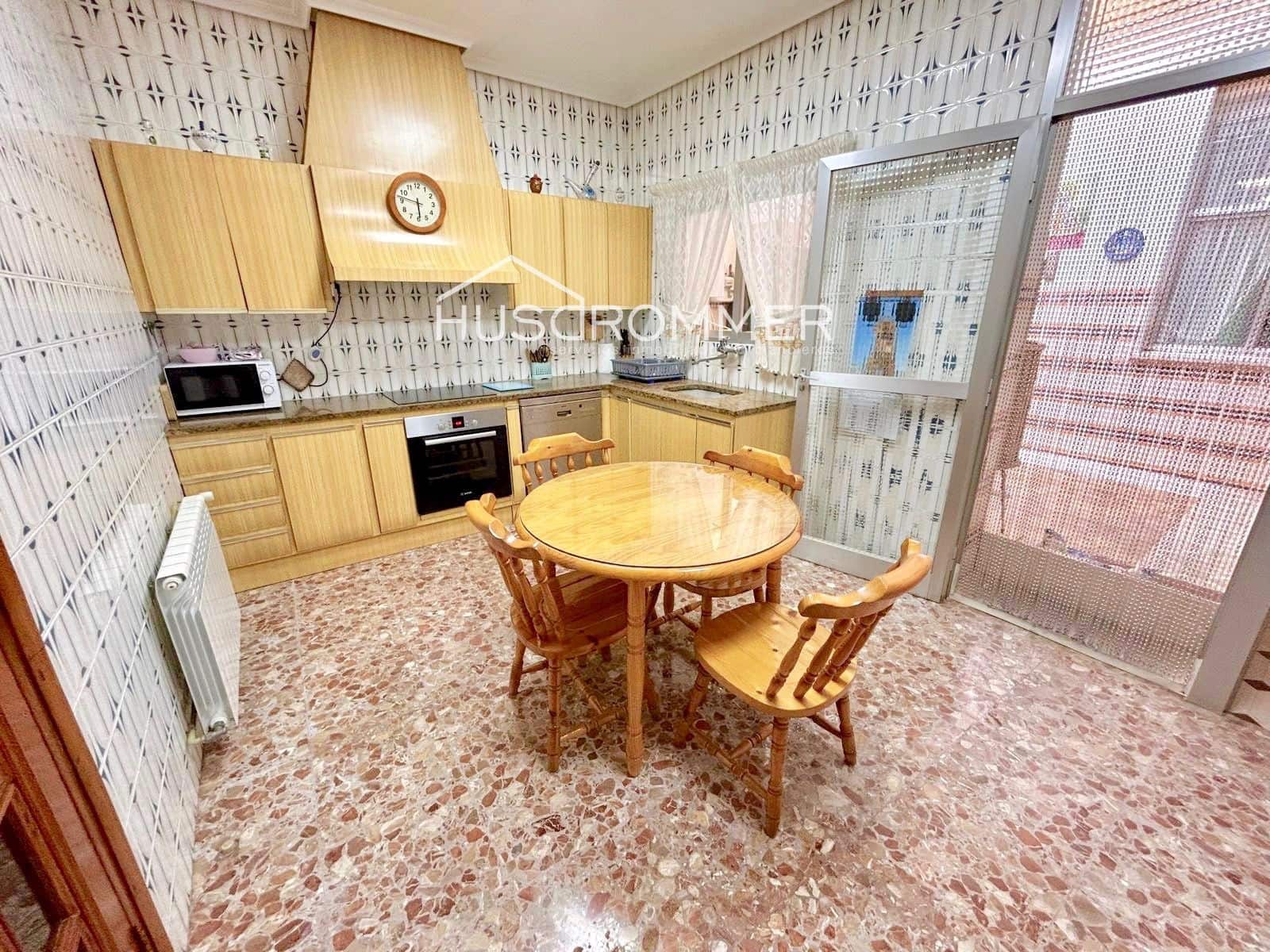 4 sovrum Villa till salu i Vila-real med garage - 400 000 € (Ref: 8499679)