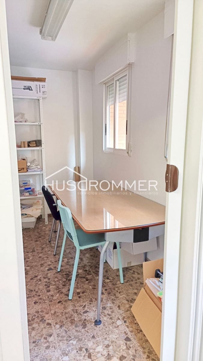 Kontor til salg i Vila-real - € 75.000 (Ref: 8511241)