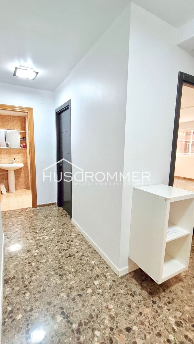 Kontor til salg i Vila-real - € 75.000 (Ref: 8511241)