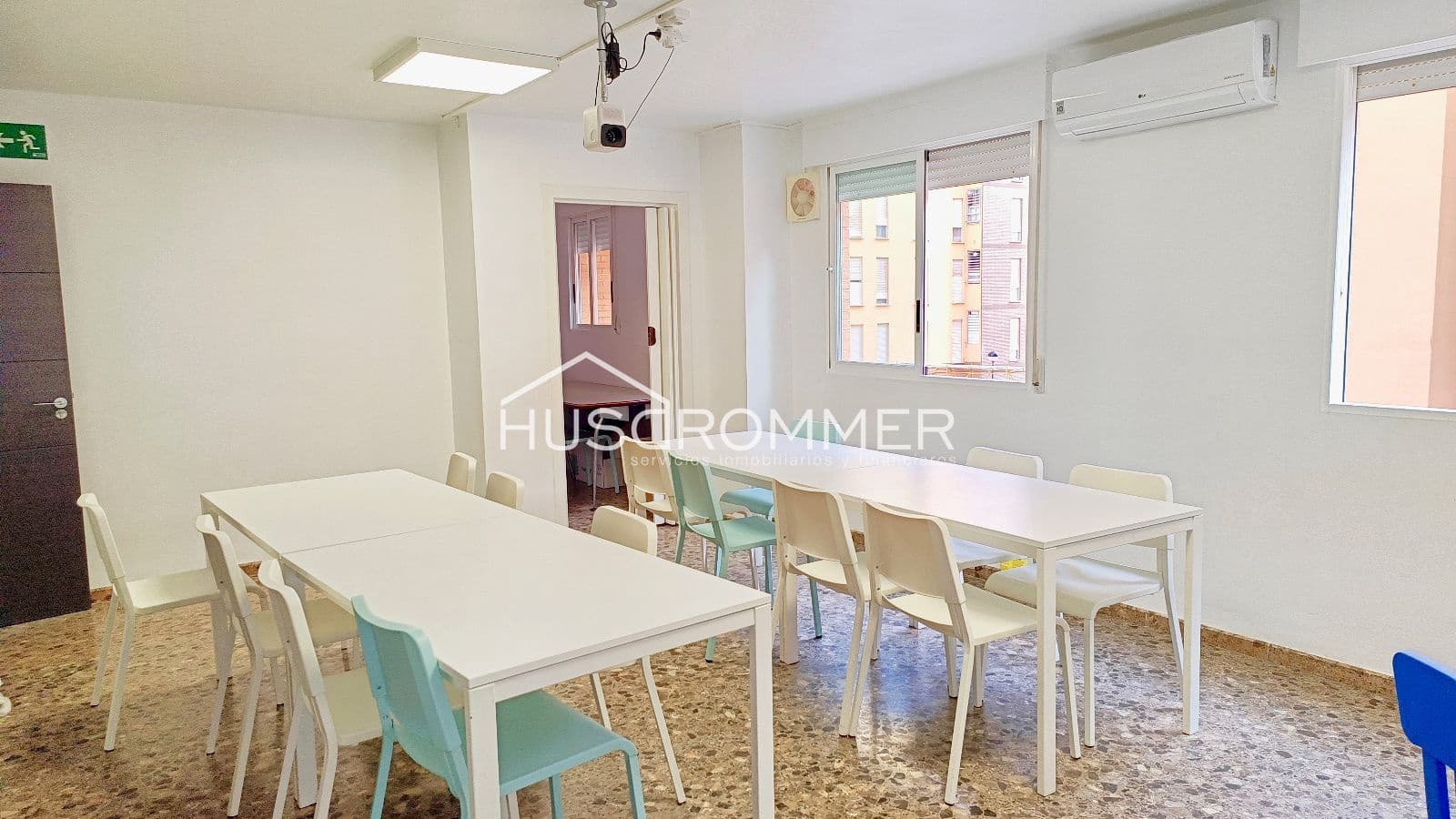 Kontor til salg i Vila-real - € 75.000 (Ref: 8511241)