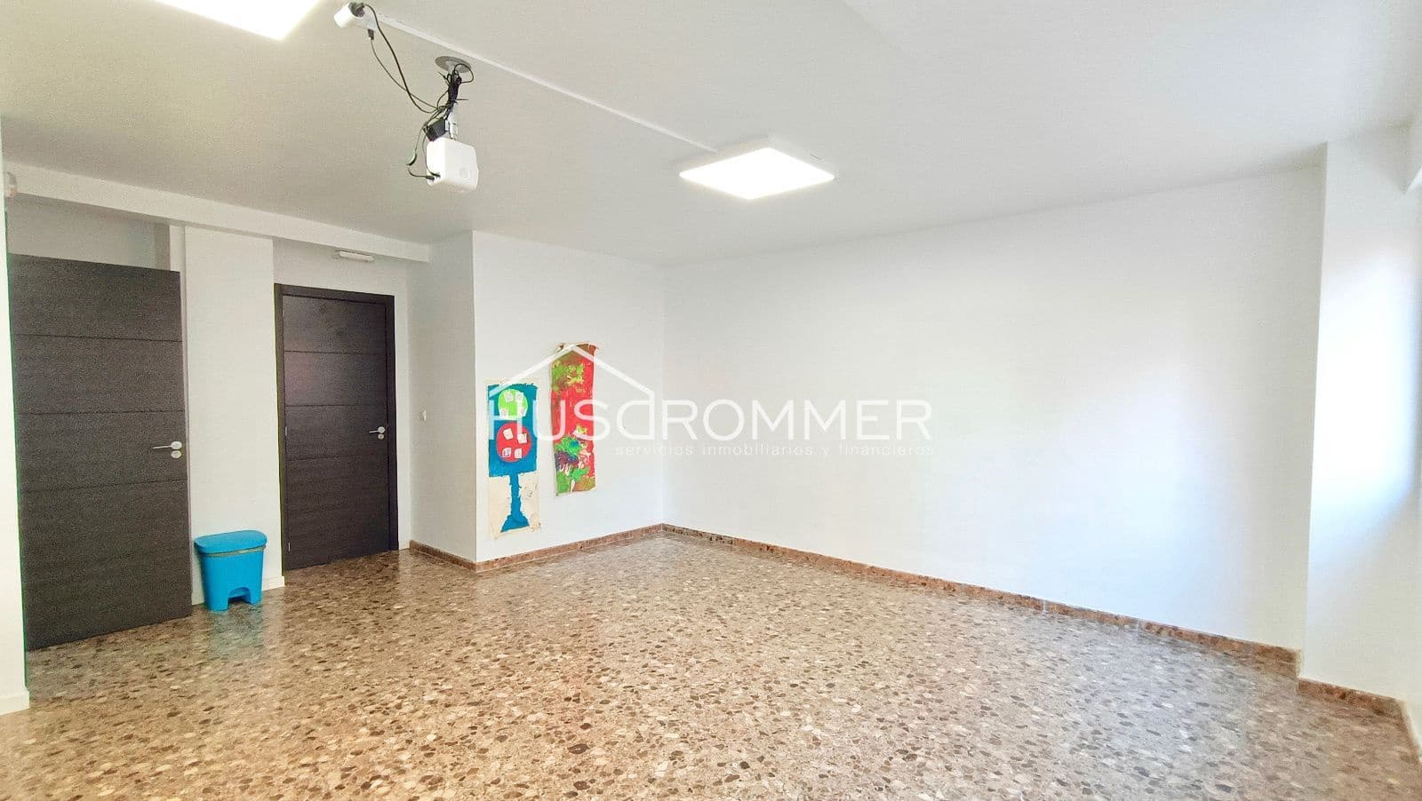 Kontor til salg i Vila-real - € 75.000 (Ref: 8511241)