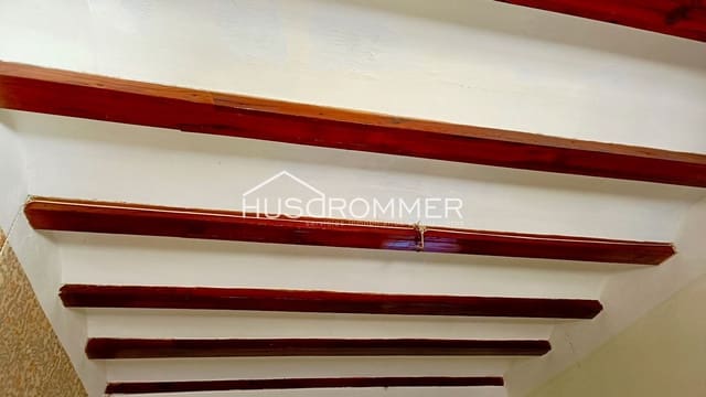 3 chambre Villa/Maison à vendre à Vila-real avec garage - 72 000 € (Ref: 8511242)