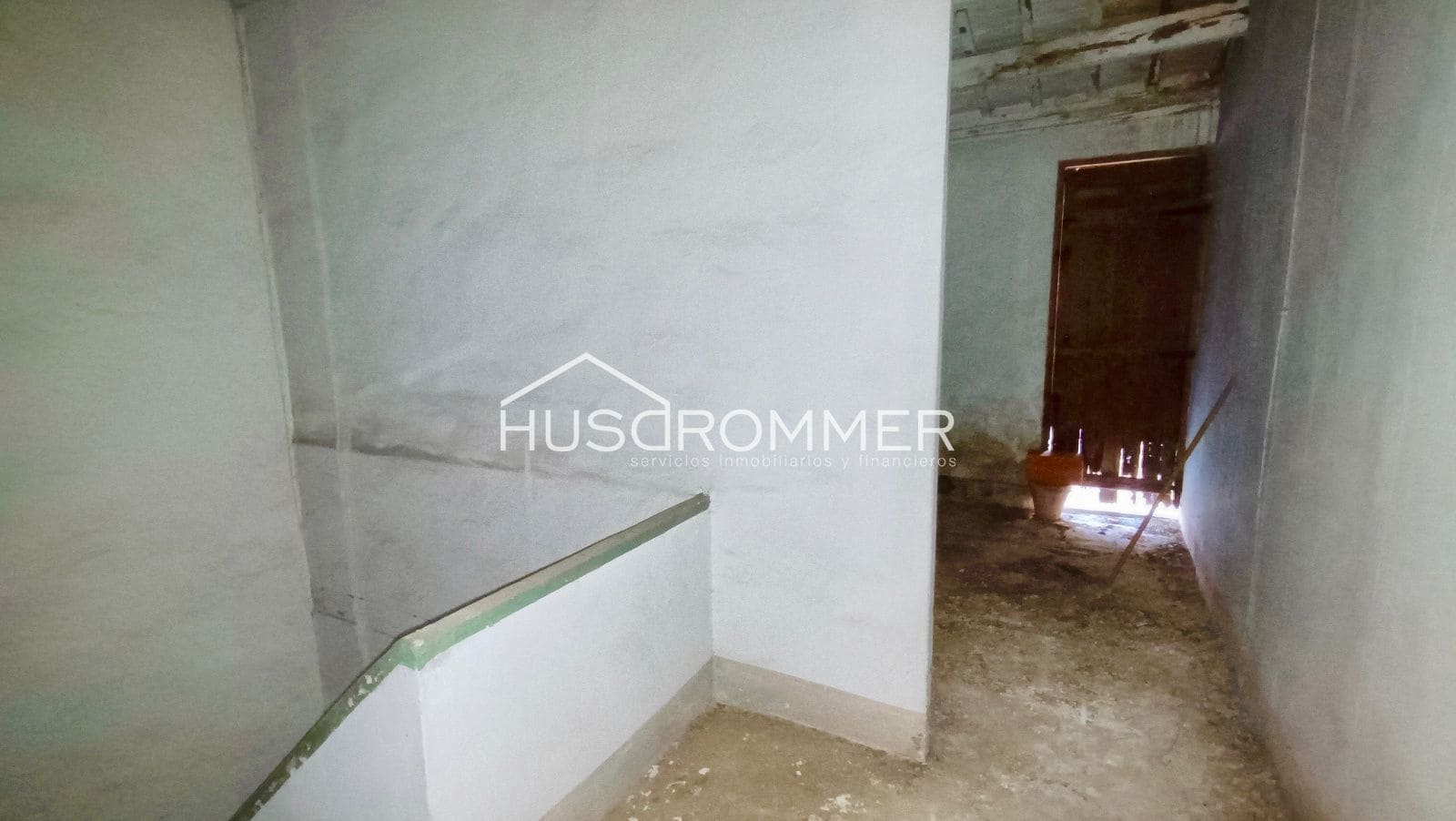 3 soveværelse Villa til salg i Vila-real med garage - € 72.000 (Ref: 8511242)