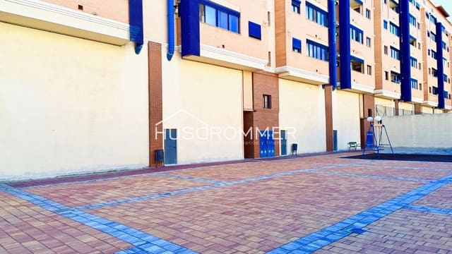 Local Comercial en Vila-real en venta con garaje - 140.000 € (Ref: 8513910)