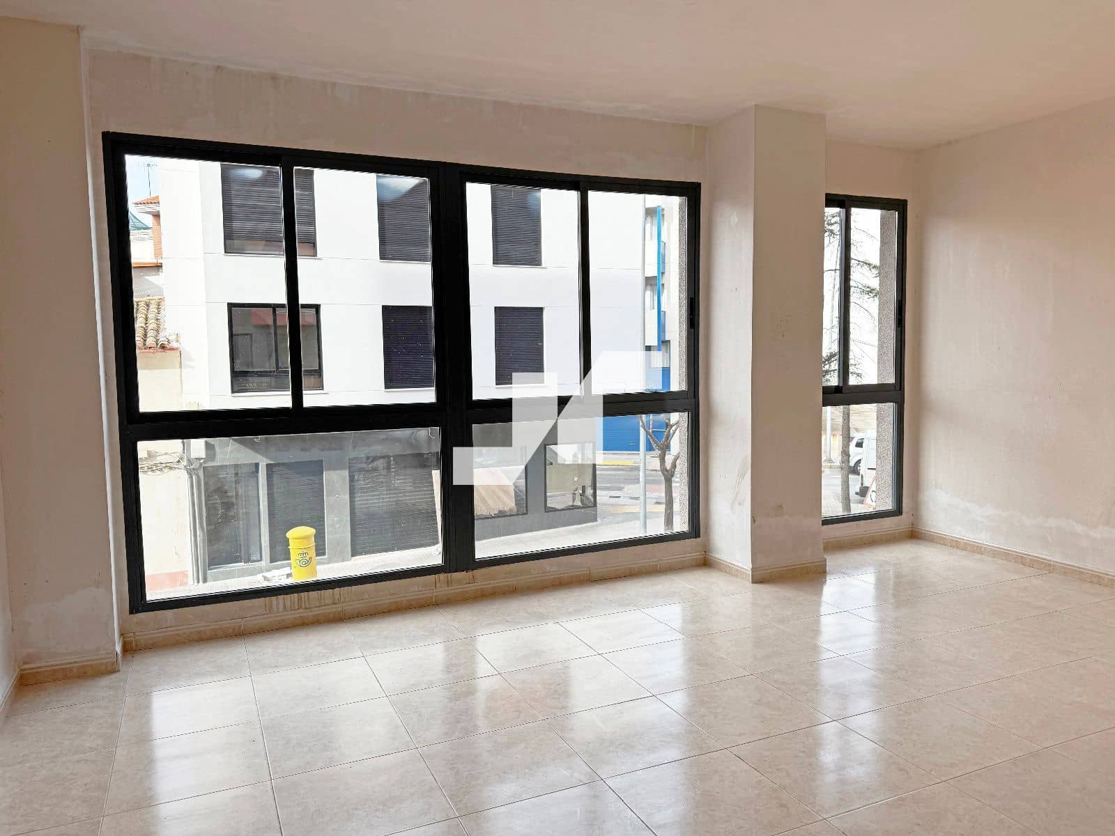 Kontor til leje i Vila-real - € 500 (Ref: 8518790)