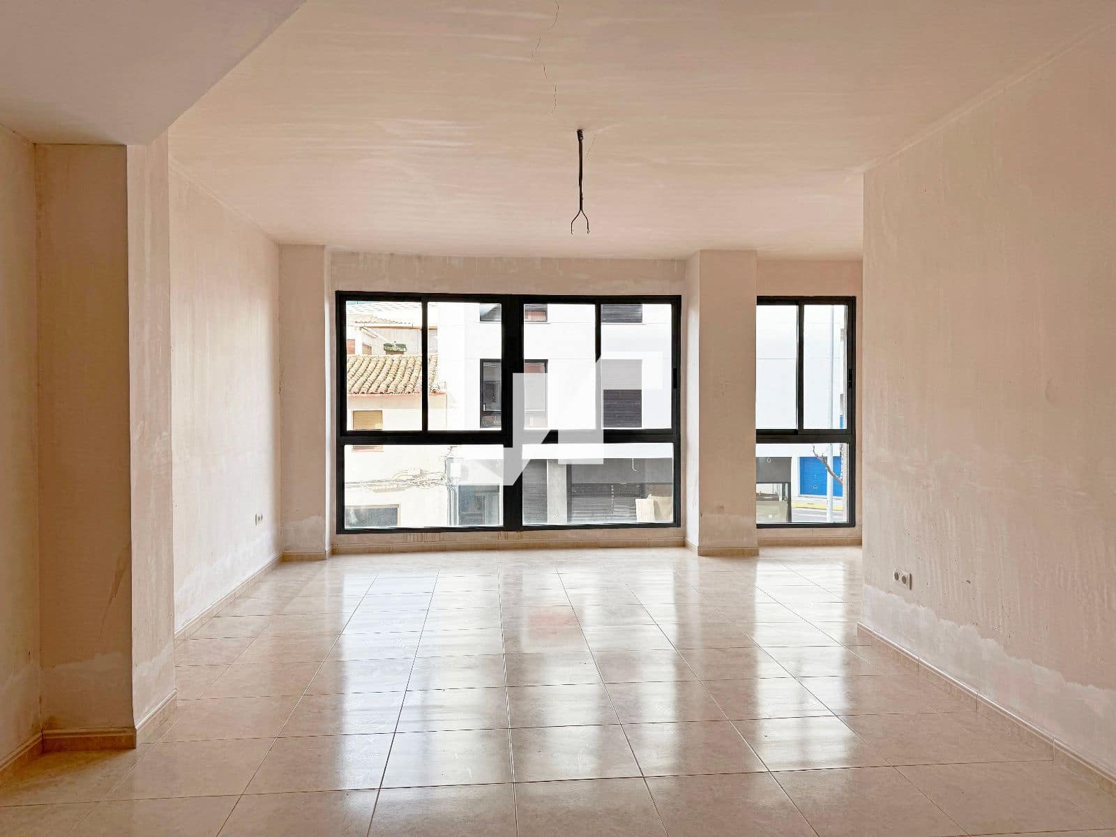 Kontor til leje i Vila-real - € 500 (Ref: 8518790)