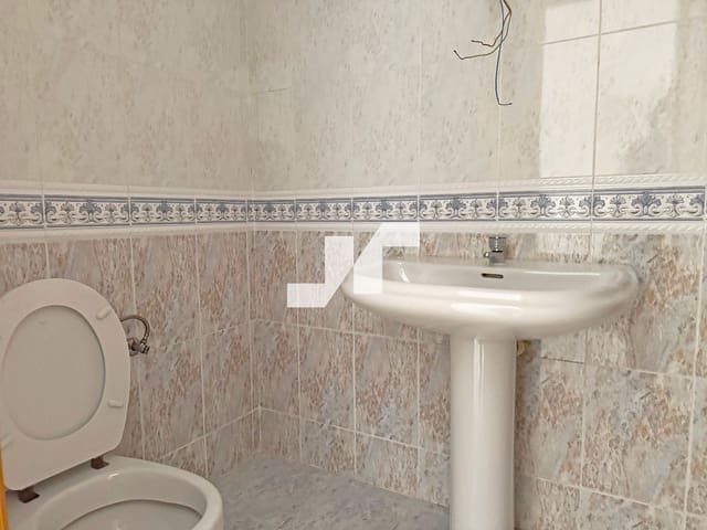 Kontor til leje i Vila-real - € 500 (Ref: 8518790)