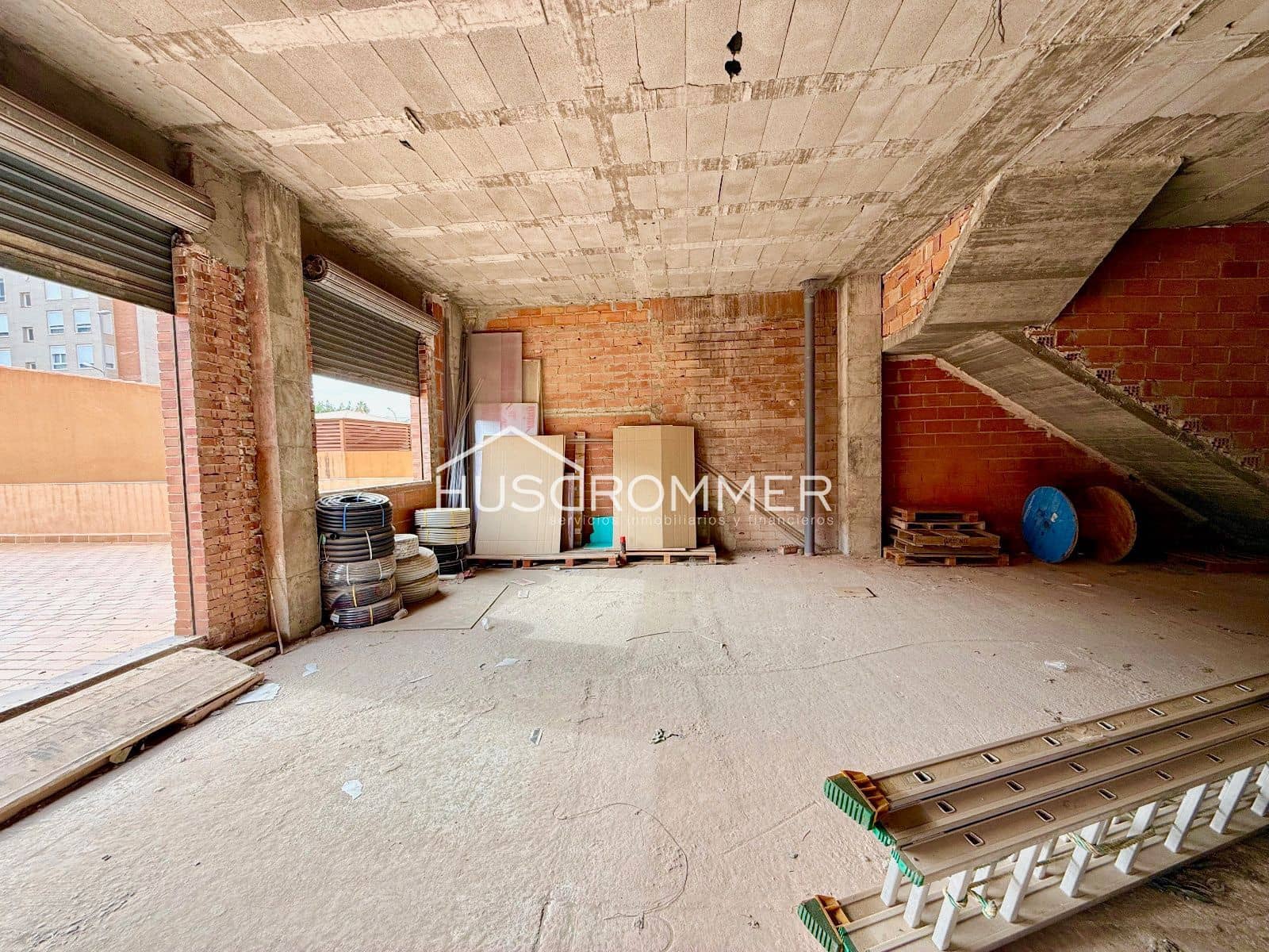 Erhverv til salg i Vila-real - € 120.000 (Ref: 8610293)