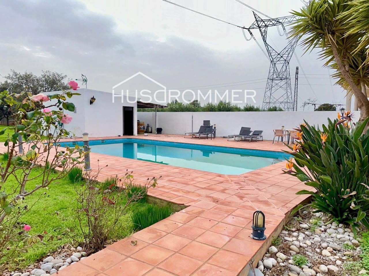 4 bedroom Villa for sale in Vila-real with pool garage - € 295,000 (Ref: 8669563)