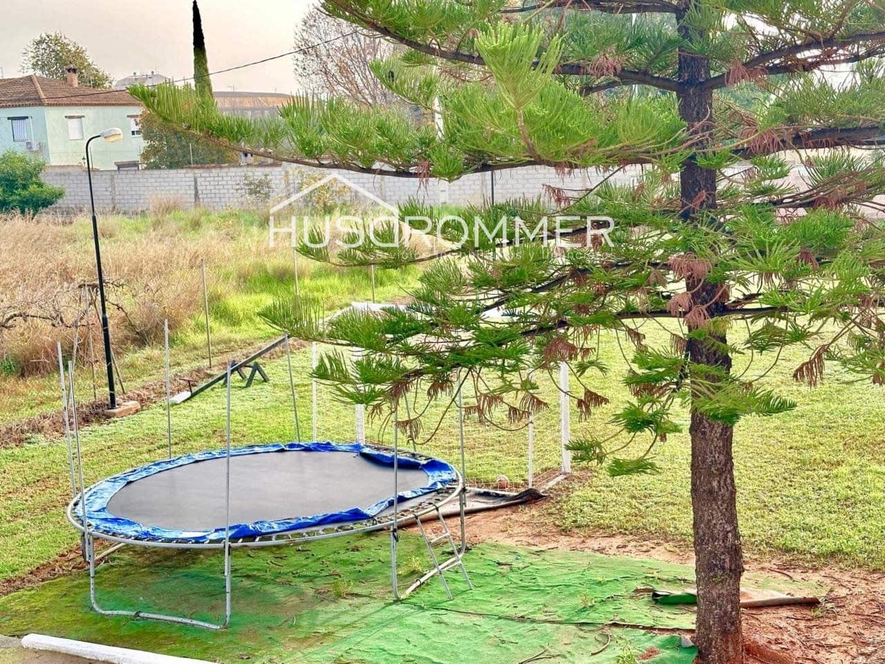 4 bedroom Villa for sale in Vila-real with pool garage - € 295,000 (Ref: 8669563)