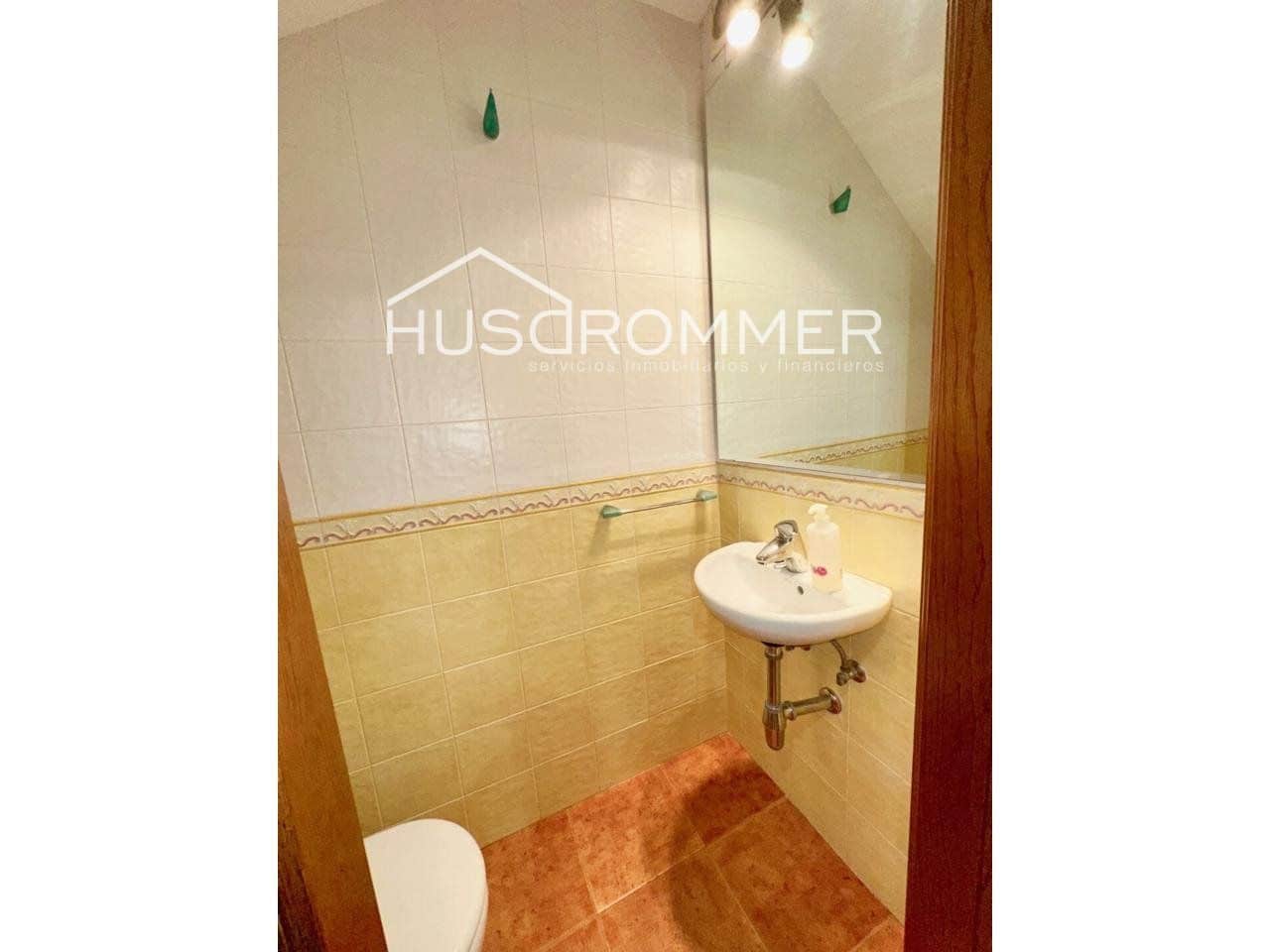 4 soveværelse Villa til salg i Vila-real med garage - € 240.000 (Ref: 8716017)