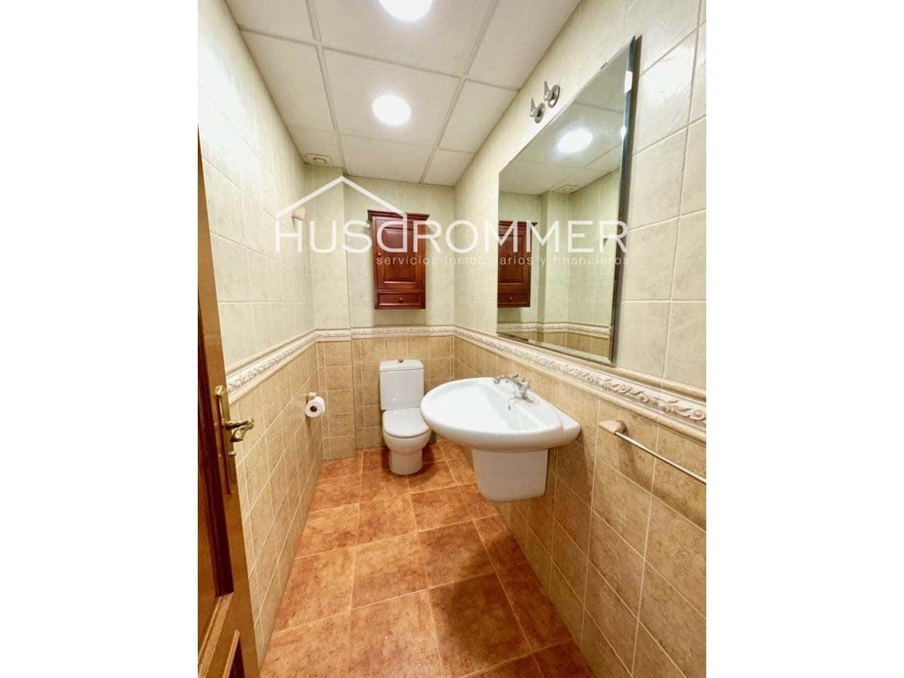 4 soveværelse Villa til salg i Vila-real med garage - € 240.000 (Ref: 8716017)