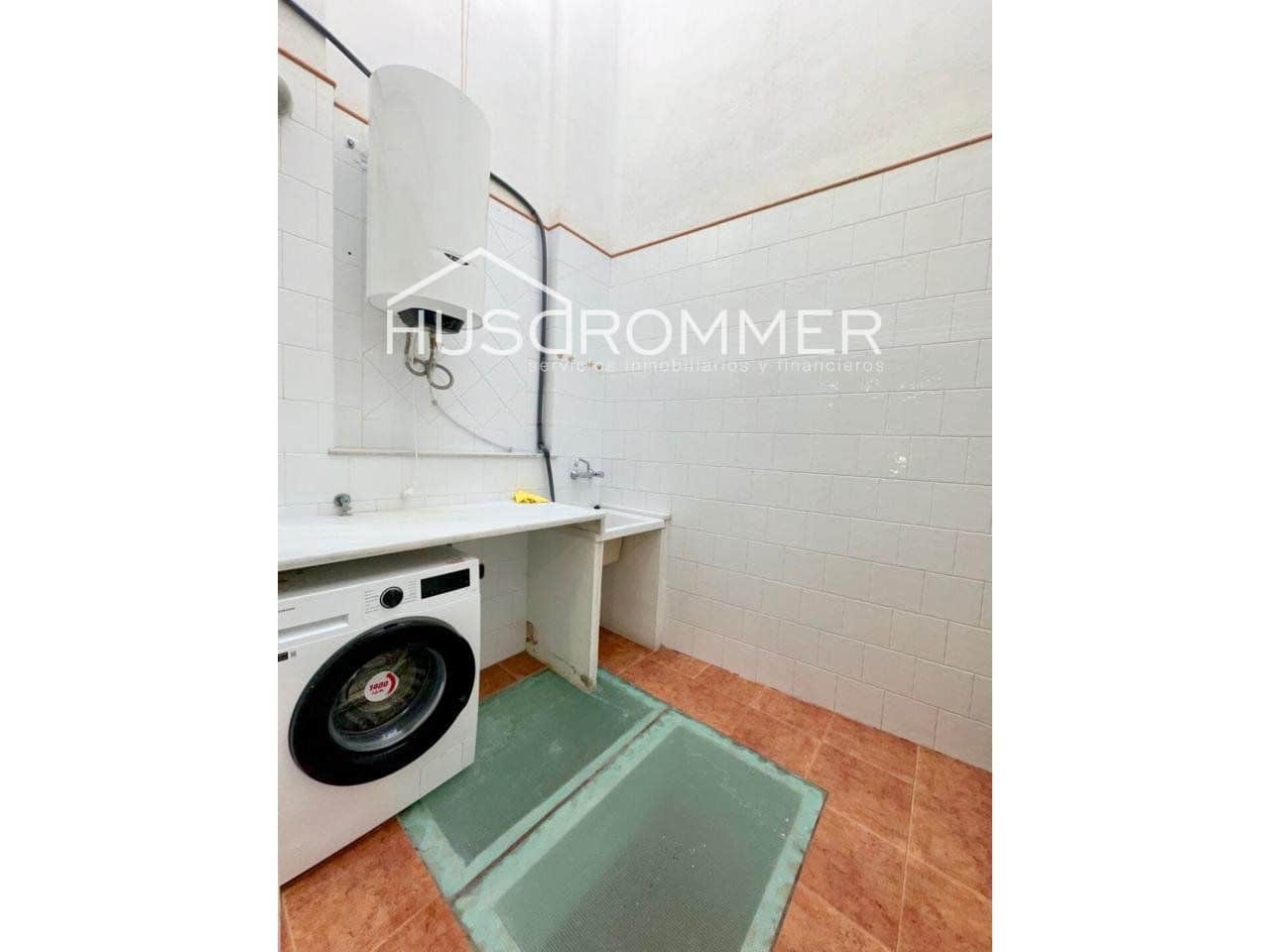 4 soveværelse Villa til salg i Vila-real med garage - € 240.000 (Ref: 8716017)