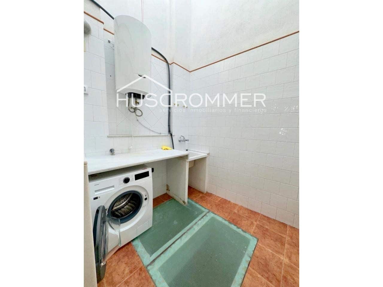 4 soveværelse Villa til salg i Vila-real med garage - € 240.000 (Ref: 8716017)