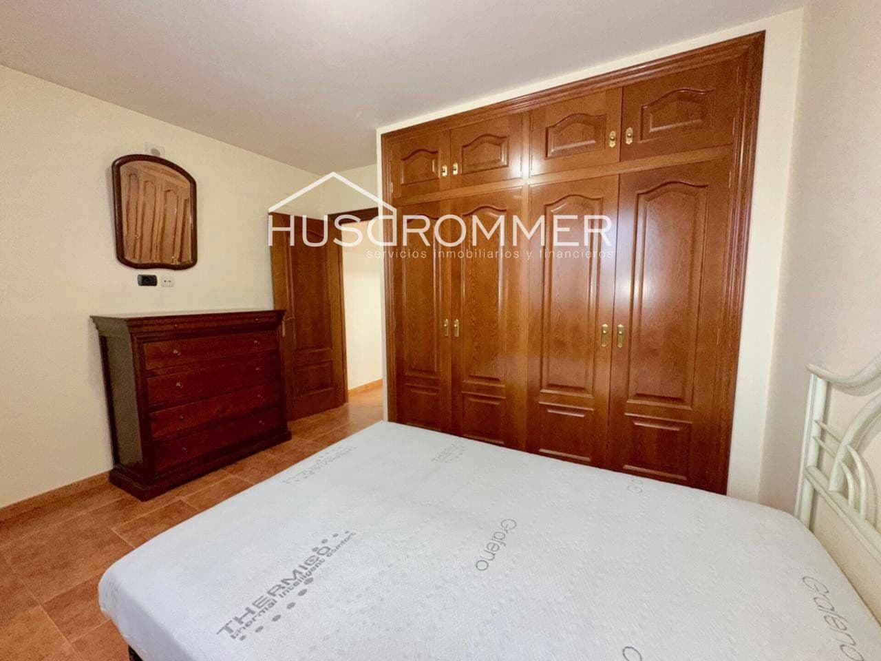 4 soveværelse Villa til salg i Vila-real med garage - € 240.000 (Ref: 8716017)