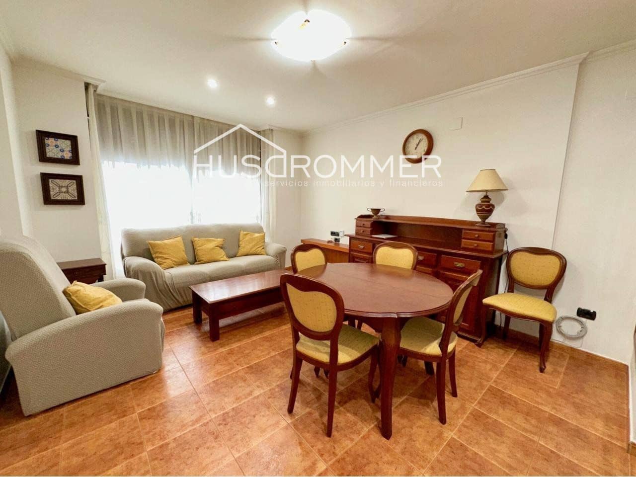 4 soveværelse Villa til salg i Vila-real med garage - € 240.000 (Ref: 8716017)