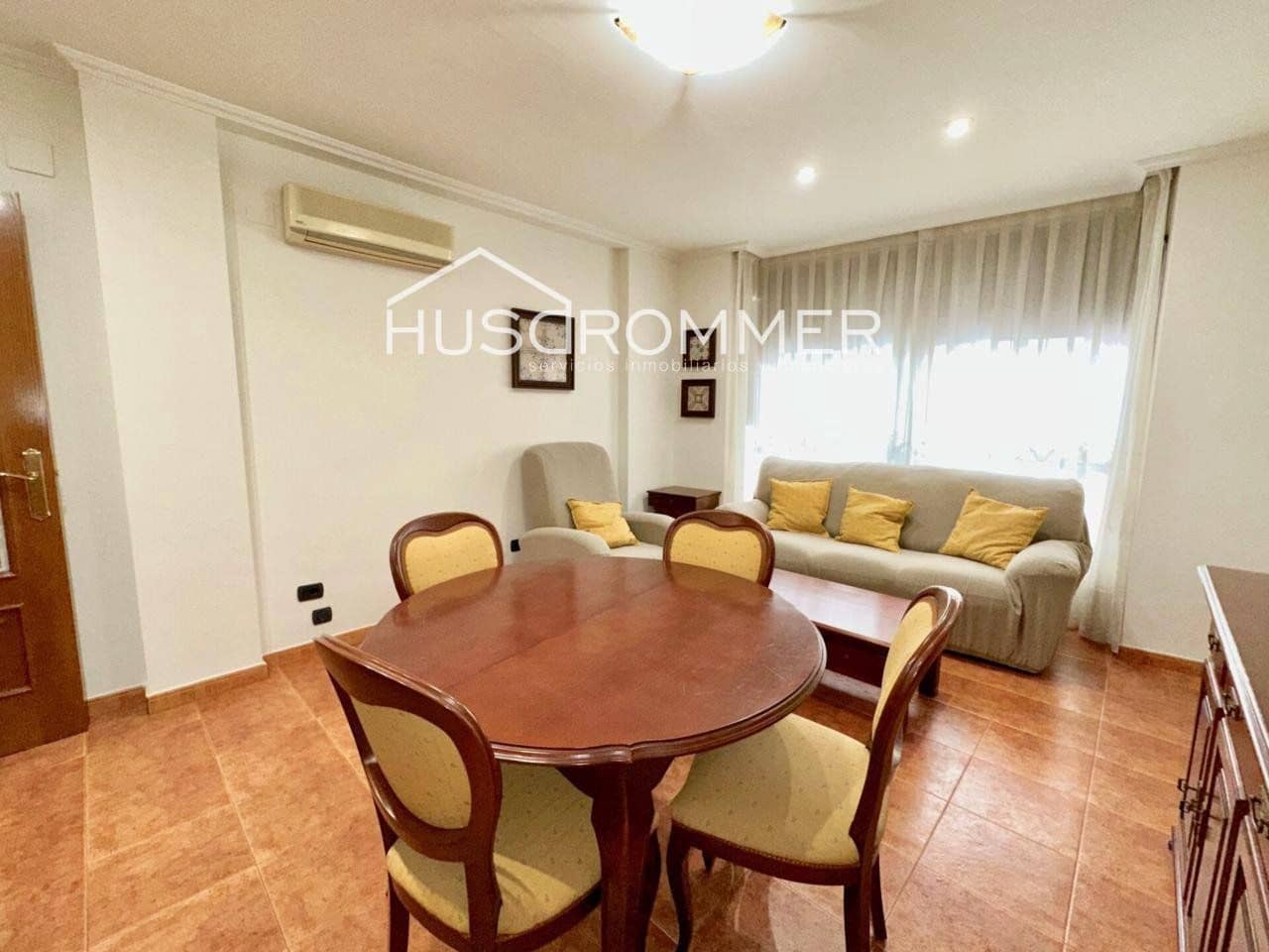 4 soveværelse Villa til salg i Vila-real med garage - € 240.000 (Ref: 8716017)