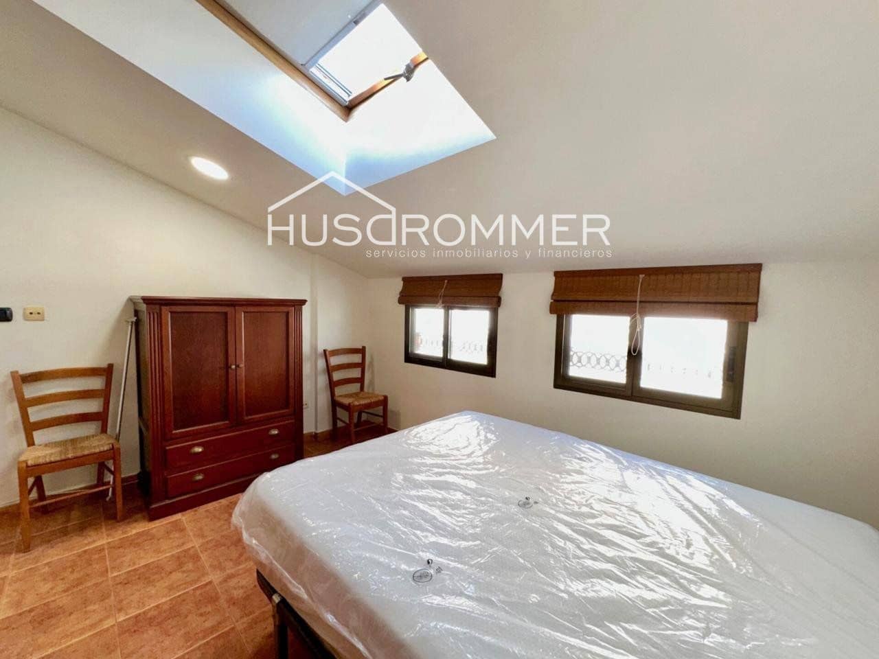 4 soveværelse Villa til salg i Vila-real med garage - € 240.000 (Ref: 8716017)