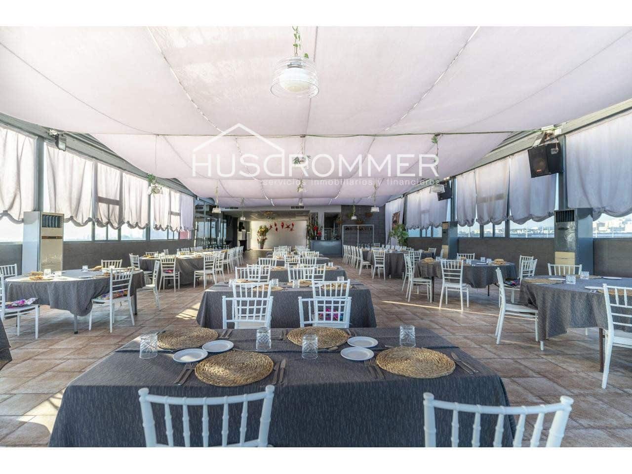 Comercial para venda em Castello de la Plana com garagem - 1 800 000 € (Ref: 8721684)