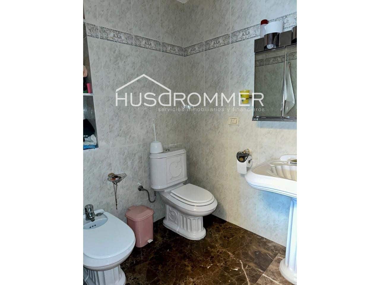 5 slaapkamer Villa te koop in Almassora / Almazora met garage - € 350.000 (Ref: 8727157)