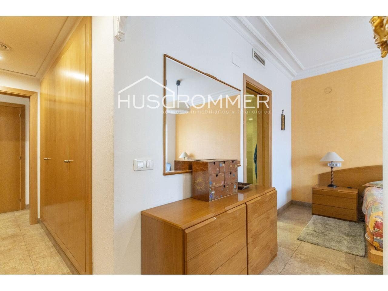 5 slaapkamer Flat te koop in Vila-real met garage - € 320.000 (Ref: 8764633)