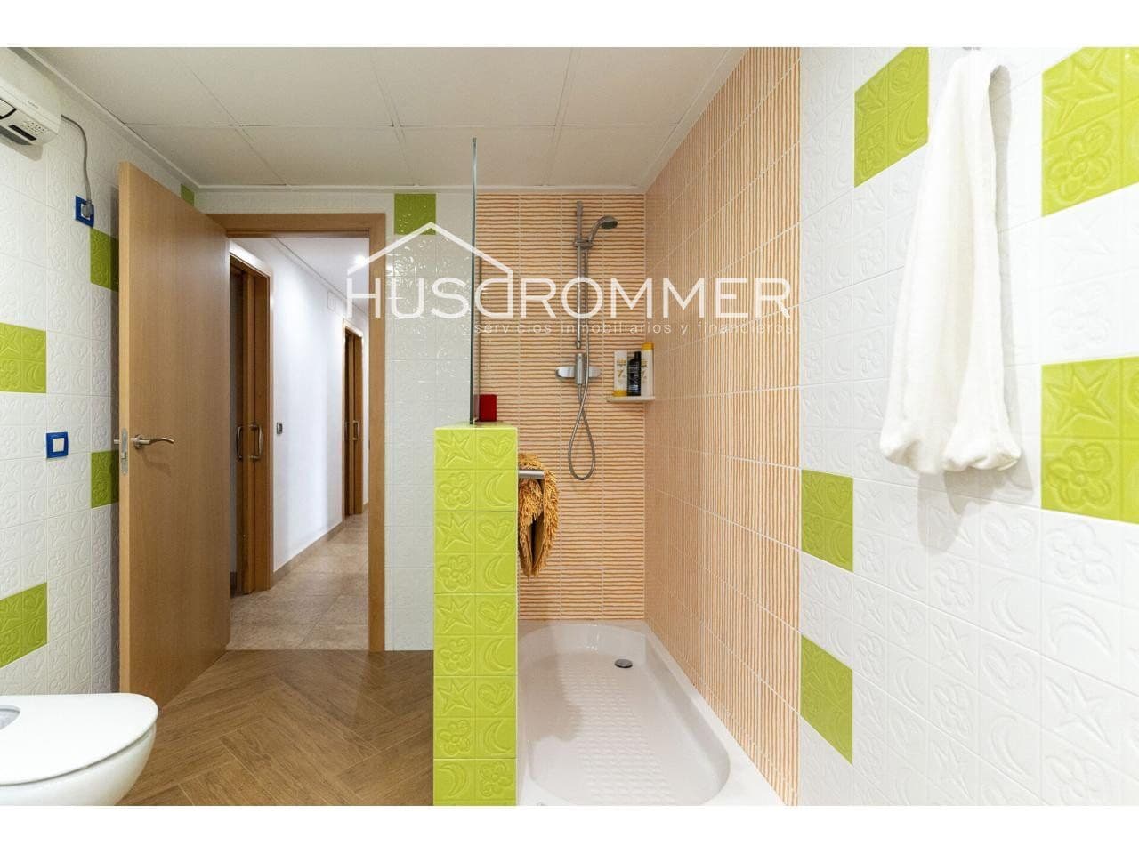 5 slaapkamer Flat te koop in Vila-real met garage - € 320.000 (Ref: 8764633)