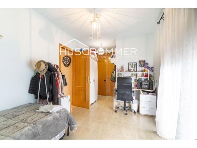 5 Zimmer Wohnung zu verkaufen in Vila-real - 250.000 € (Ref: 8772933)