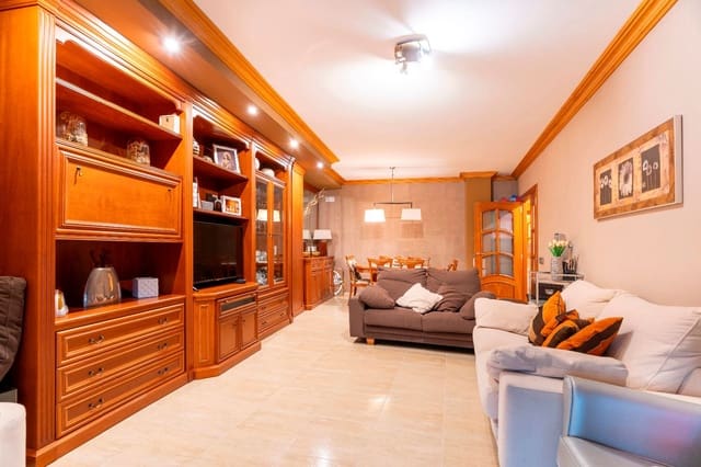 3 soveværelse Lejlighed til salg i Vila-real med garage - € 166.000 (Ref: 8812033)