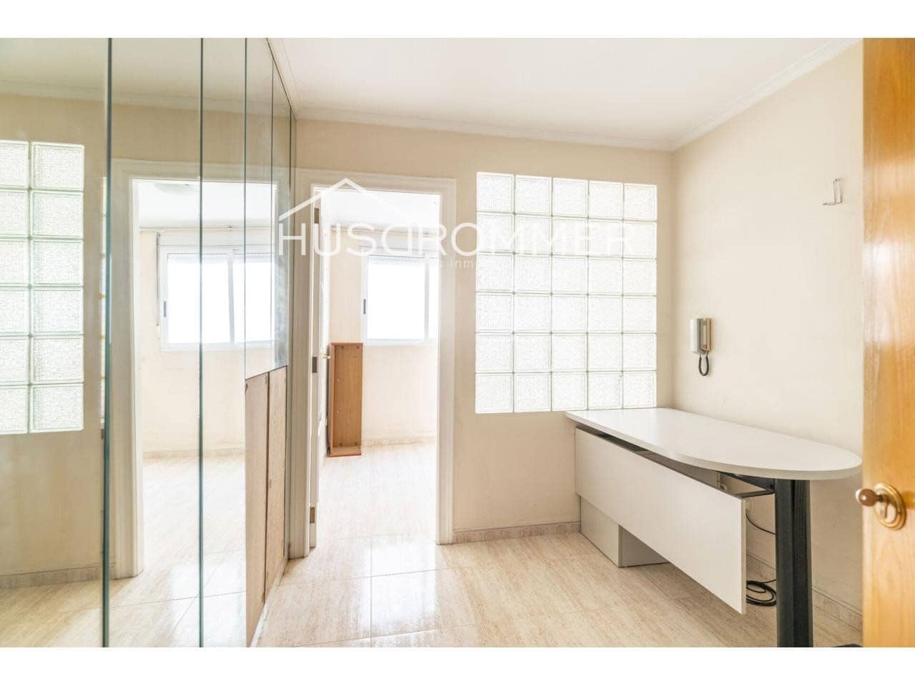 11 soveværelse Villa til salg i Vila-real med garage - € 564.000 (Ref: 8815308)