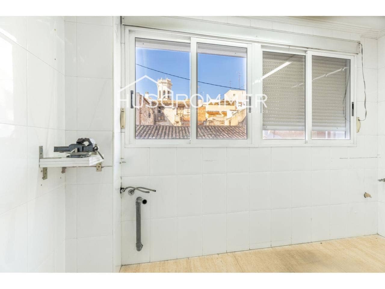 11 soveværelse Villa til salg i Vila-real med garage - € 564.000 (Ref: 8815308)