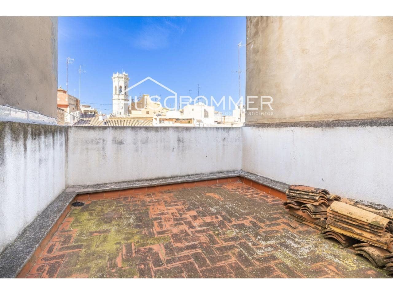 4 slaapkamer Villa te koop in Vila-real met garage - € 265.000 (Ref: 8815309)