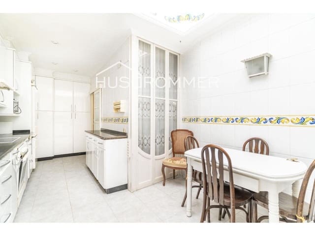 7 soveværelse Villa til salg i Vila-real - € 299.000 (Ref: 8815310)