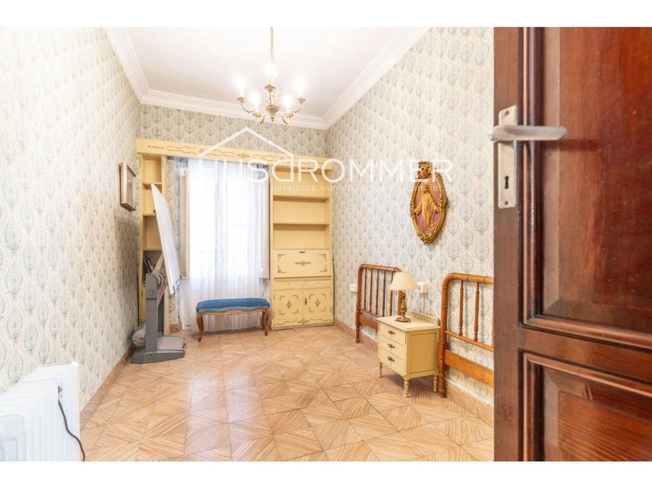 7 soveværelse Villa til salg i Vila-real - € 299.000 (Ref: 8815310)