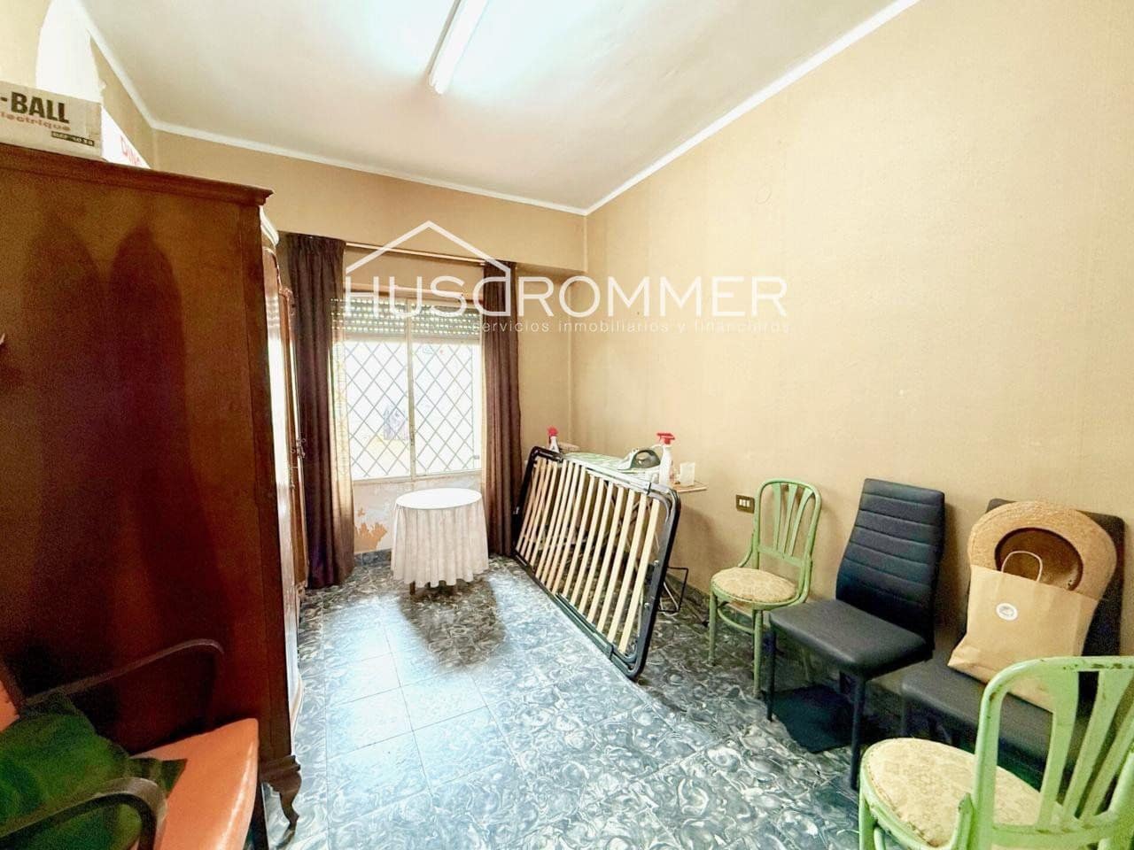 8 soveværelse Lejlighed til salg i Burriana / Borriana - € 250.000 (Ref: 8838125)