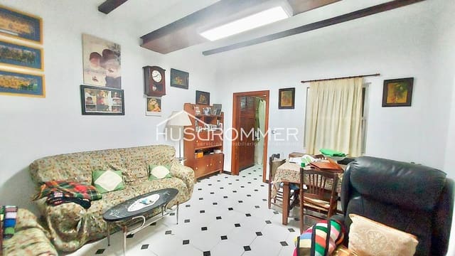 7 soveværelse Villa til salg i Vila-real - € 150.000 (Ref: 8847067)