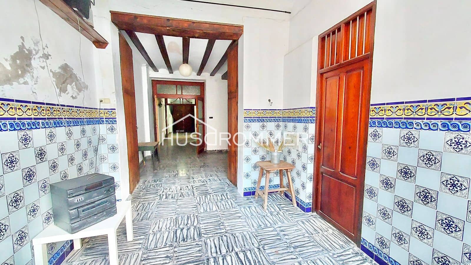 Commercial for rent in Vila-real - € 1,500 (Ref: 8873326)