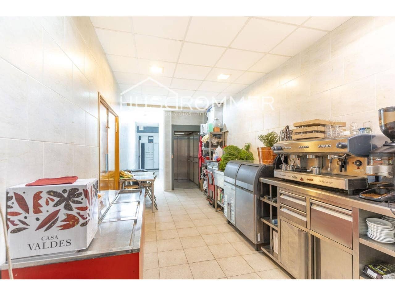 Restaurant/Bar til salg i Castello de la Plana - € 1.800.000 (Ref: 8873327)